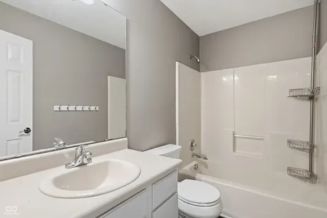 13089 Sinclair Place Fishers IN 46038
