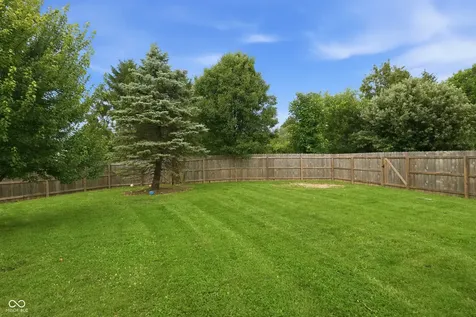 13089 Sinclair Place Fishers IN 46038