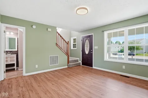 13089 Sinclair Place Fishers IN 46038