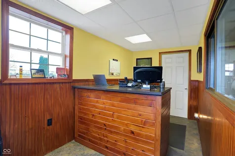3806 S State Road 3 New Castle IN 47362
