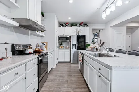 275 Bohicket Road Whiteland IN 46184