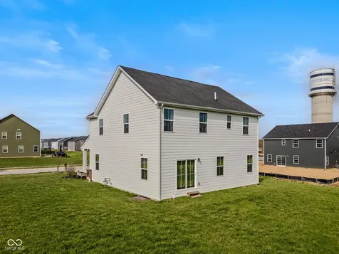 275 Bohicket Road Whiteland IN 46184