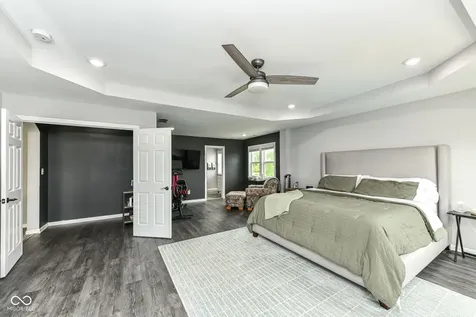 4825 Aberdeen Drive Zionsville IN 46077