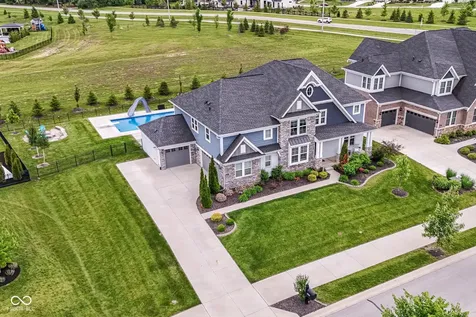 4825 Aberdeen Drive Zionsville IN 46077