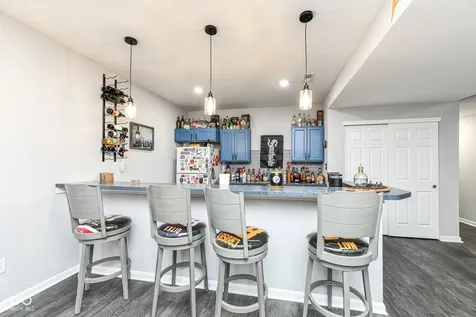 4825 Aberdeen Drive Zionsville IN 46077