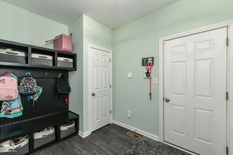 4825 Aberdeen Drive Zionsville IN 46077