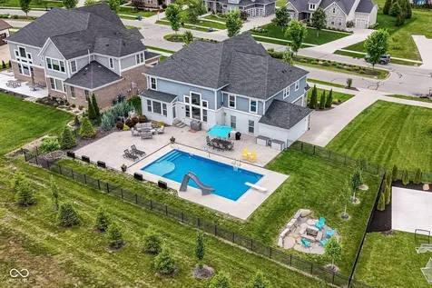 4825 Aberdeen Drive Zionsville IN 46077