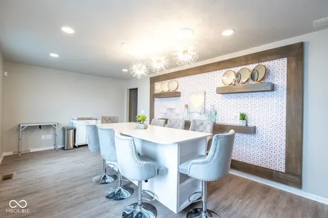 8149 Castleton Road Indianapolis IN 46250
