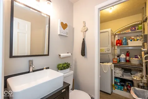 8149 Castleton Road Indianapolis IN 46250