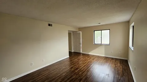 6061 Wingedfoot Court Indianapolis IN 46254
