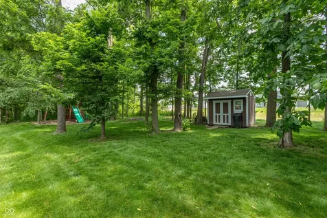 875 Harvest Ridge Drive Avon IN 46123