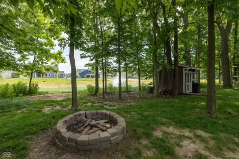 875 Harvest Ridge Drive Avon IN 46123