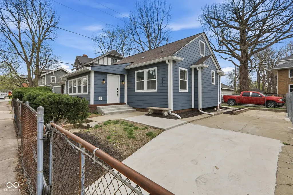 641 E 33rd Street Indianapolis IN 46205