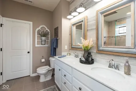 4220 Backstretch Lane Bargersville IN 46106