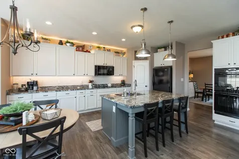 4220 Backstretch Lane Bargersville IN 46106