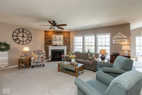 4220 Backstretch Lane Bargersville IN 46106