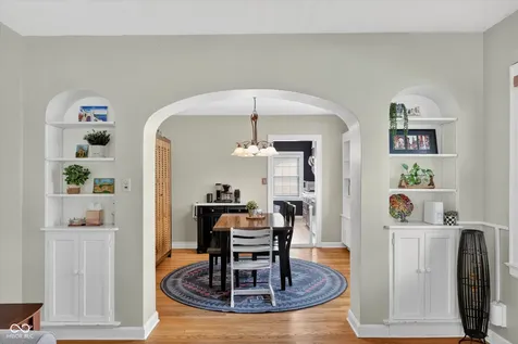 1228 Kessler Boulevard East Drive Indianapolis IN 46220