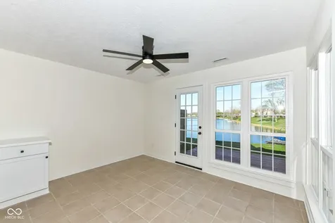 7321 Harbour Point Indianapolis IN 46240