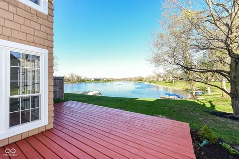 7321 Harbour Point Indianapolis IN 46240