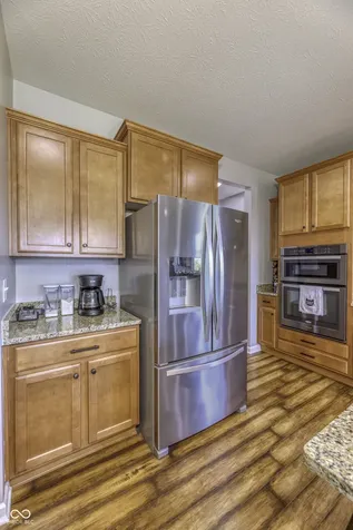 13782 Park Royal Way Fishers IN 46037
