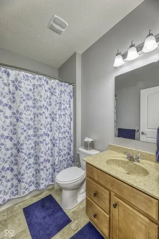 13782 Park Royal Way Fishers IN 46037