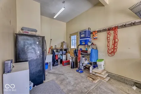 13782 Park Royal Way Fishers IN 46037