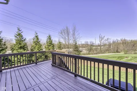 13782 Park Royal Way Fishers IN 46037