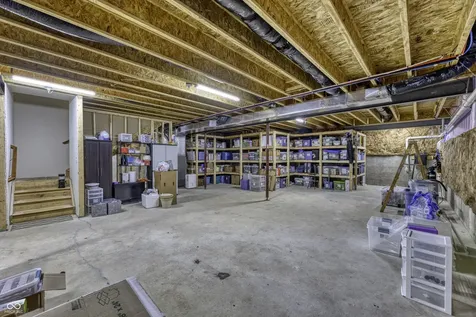 13782 Park Royal Way Fishers IN 46037