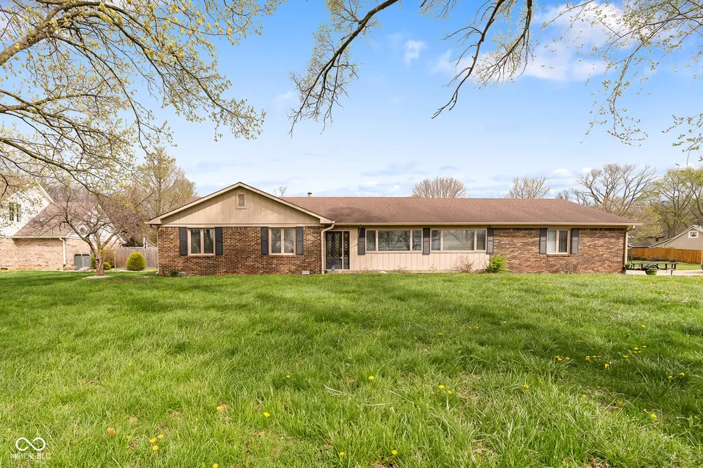 758 Stafford Road Plainfield IN 46168