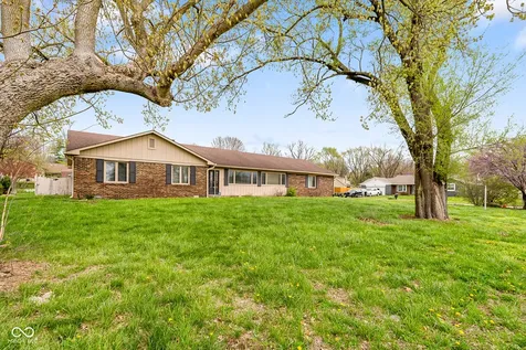758 Stafford Road Plainfield IN 46168