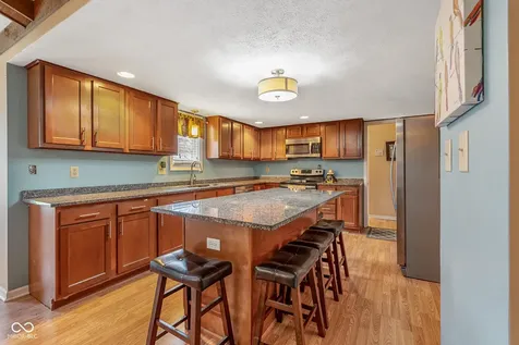 758 Stafford Road Plainfield IN 46168