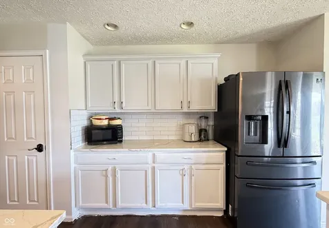 1881 Wynnewood Lane Avon IN 46123
