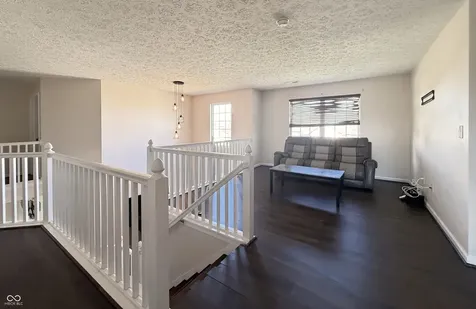 1881 Wynnewood Lane Avon IN 46123