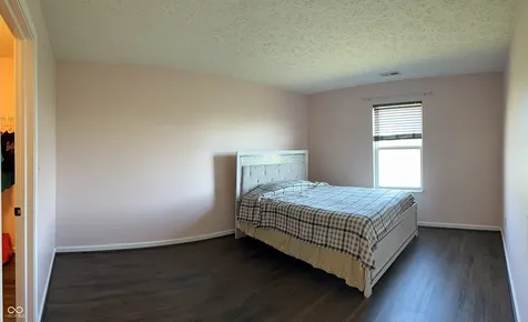 1881 Wynnewood Lane Avon IN 46123
