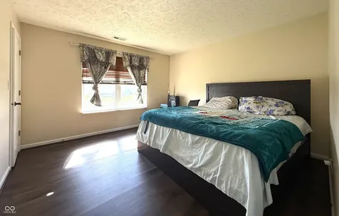 1881 Wynnewood Lane Avon IN 46123