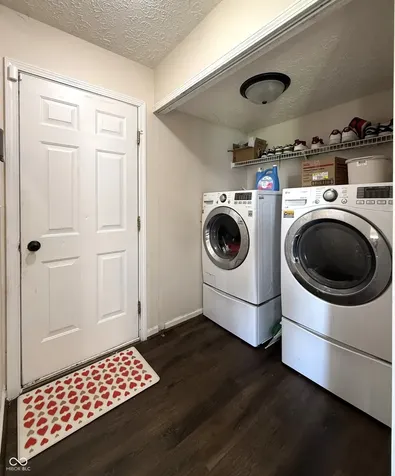 1881 Wynnewood Lane Avon IN 46123