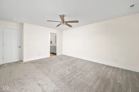 2942 Stauffer Row Indianapolis IN 46268
