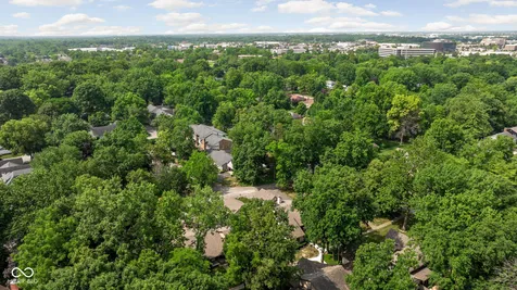 2942 Stauffer Row Indianapolis IN 46268