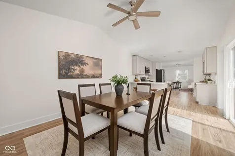 2942 Stauffer Row Indianapolis IN 46268
