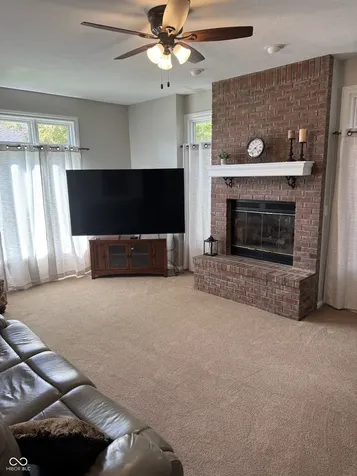84 Racquet Court Greenwood IN 46142