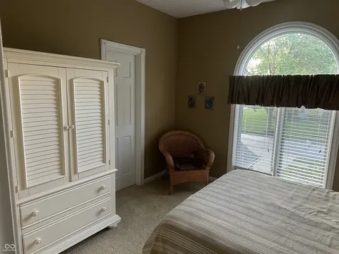 84 Racquet Court Greenwood IN 46142