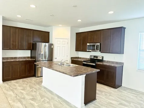 5115 Triple Crown Way Indianapolis IN 46237