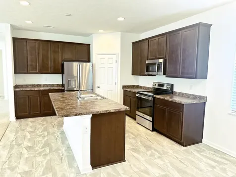 5115 Triple Crown Way Indianapolis IN 46237