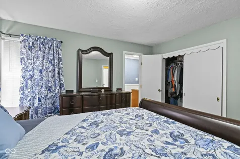 1112 Washington Avenue Seymour IN 47274