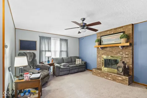 1112 Washington Avenue Seymour IN 47274