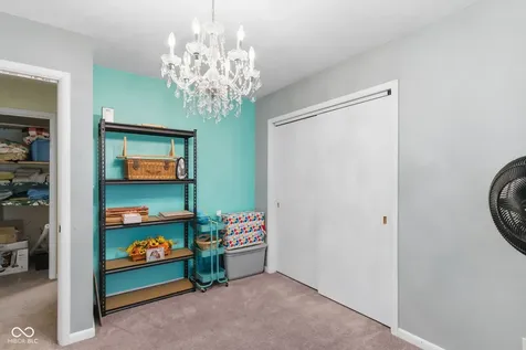 1112 Washington Avenue Seymour IN 47274