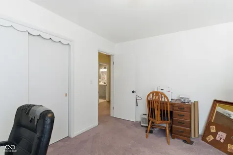 1112 Washington Avenue Seymour IN 47274