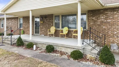 1112 Washington Avenue Seymour IN 47274