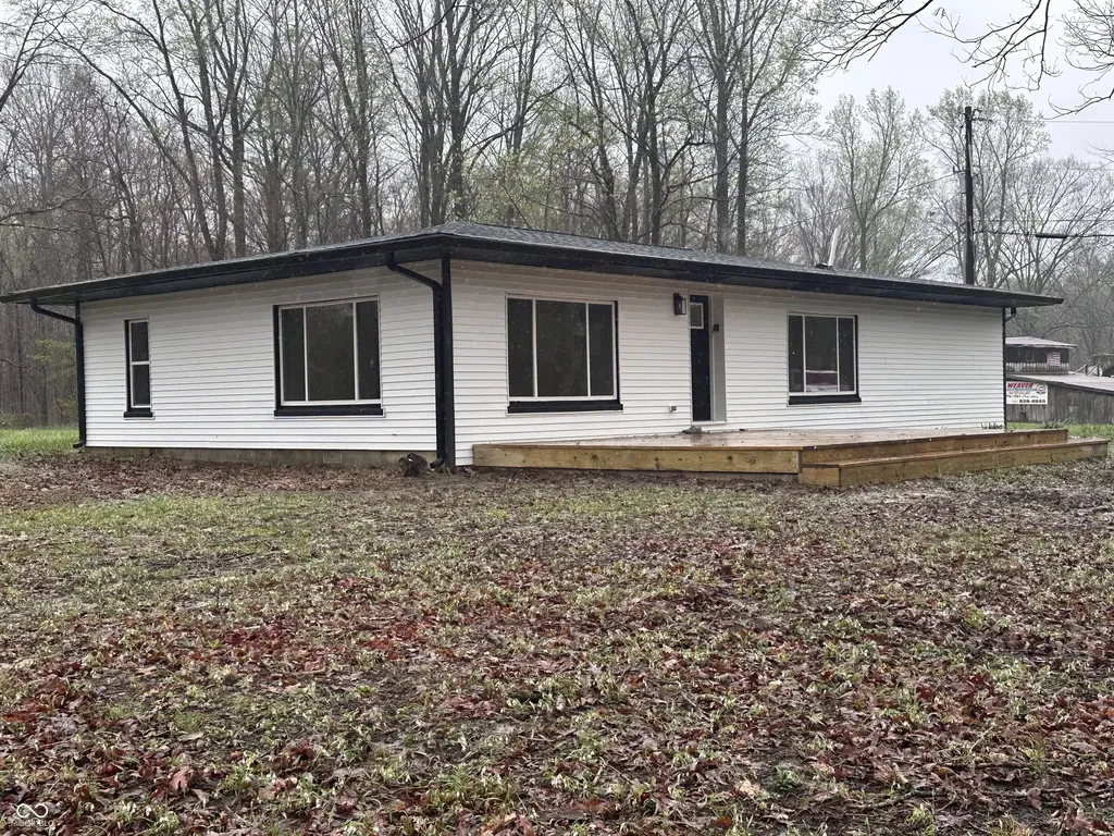 1307 Clark Road Spencer IN 47460