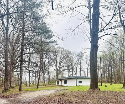 1307 Clark Road Spencer IN 47460
